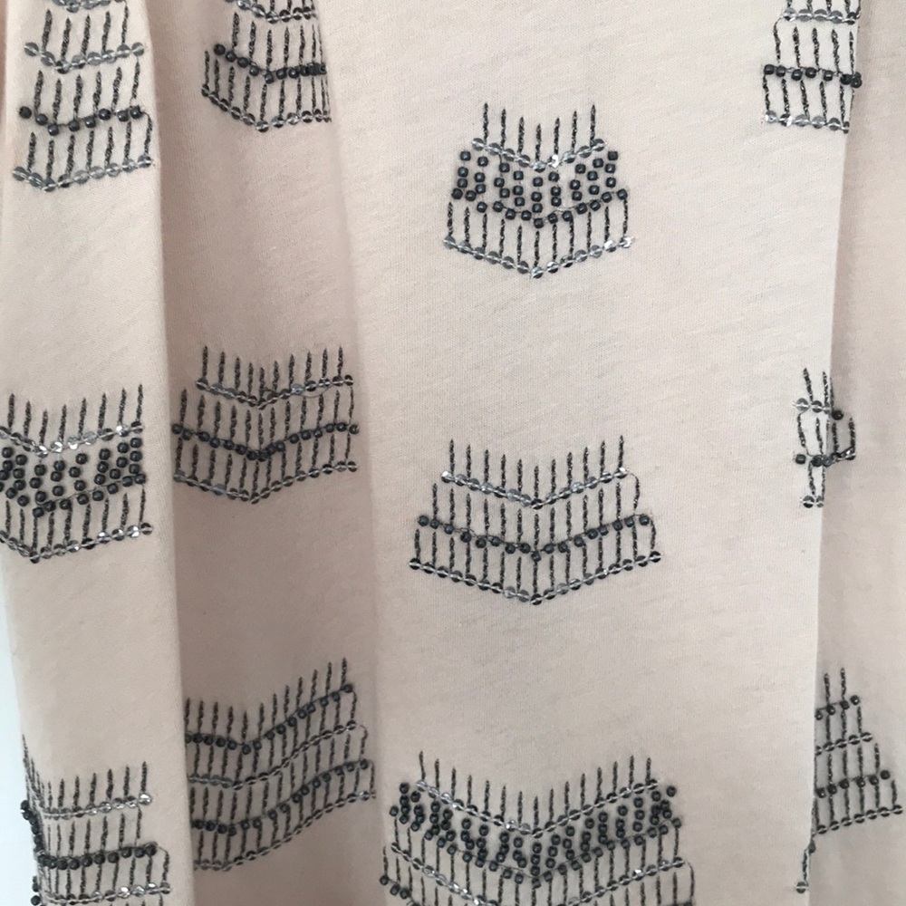 Women’s Express Beaded Tank - Picture 3 of 3
